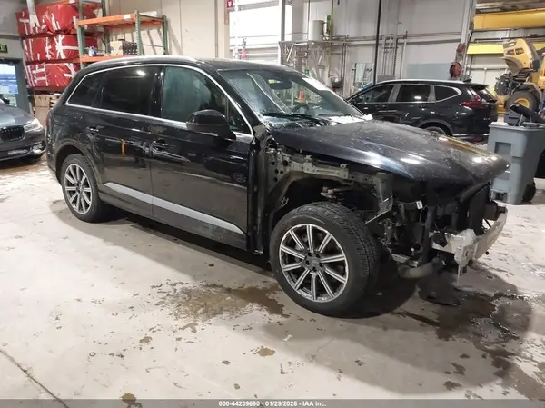WA1LHAF74KD038417 2019 AUDI Q7 - Image 1
