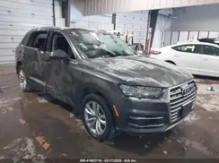 WA1LHAF74KD039437 2019 AUDI Q7