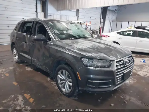 WA1LHAF74KD039437 2019 AUDI Q7 - Image 1