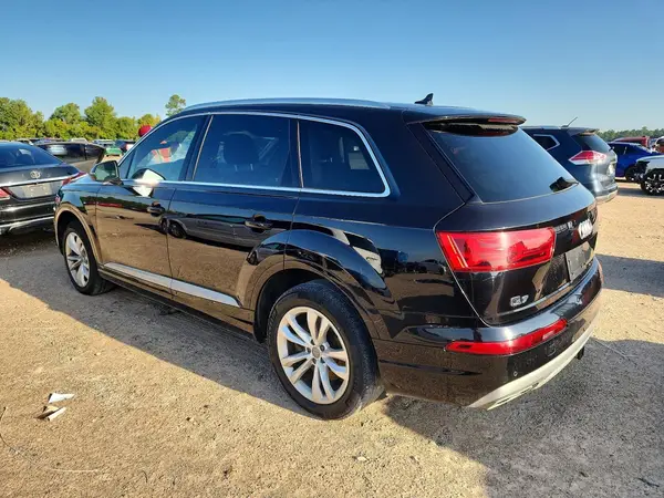 WA1LHAF74KD040054 2019 AUDI Q7 - Image 2
