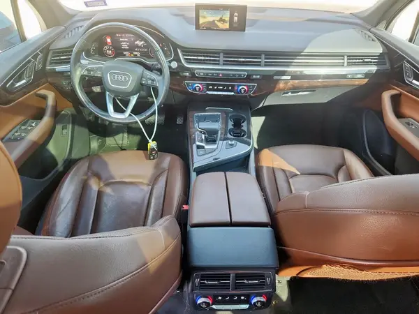 WA1LHAF75HD038595 2017 AUDI Q7 - Image 8