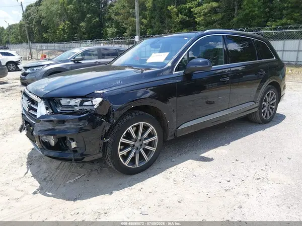 WA1LHAF75HD042095 2017 AUDI Q7 - Image 2
