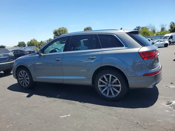WA1LHAF75HD042212 2017 AUDI Q7 - Image 2