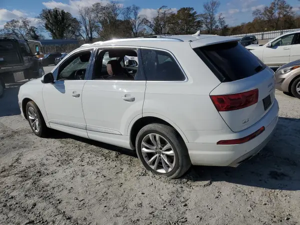 WA1LHAF75HD049175 2017 AUDI Q7 - Image 2