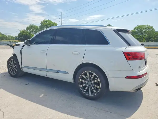 WA1LHAF75JD013119 2018 AUDI Q7 - Image 2