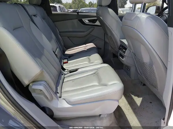 WA1LHAF75JD017395 2018 AUDI Q7 - Image 8