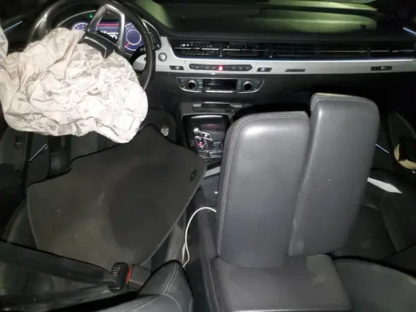 WA1LHAF75JD024251 2018 AUDI Q7 - Image 8