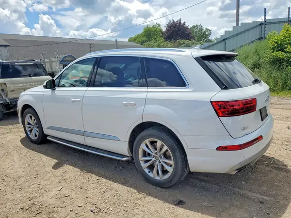WA1LHAF75JD024556 2018 AUDI Q7 - Image 2