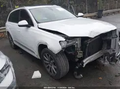 WA1LHAF75JD028106 2018 AUDI Q7