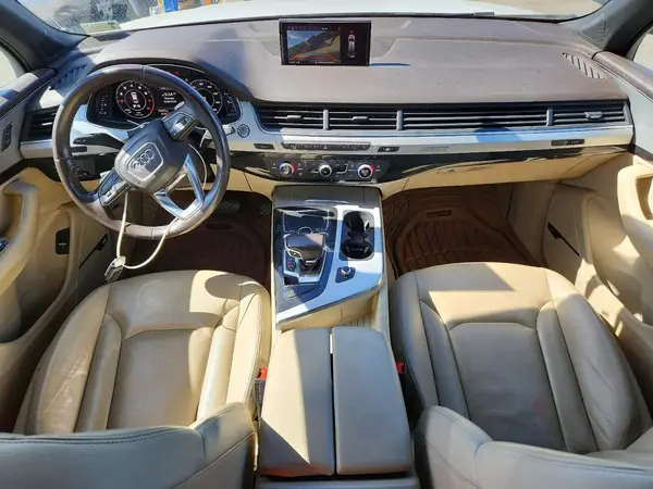 WA1LHAF75JD032057 2018 AUDI Q7 - Image 8