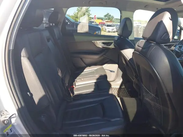 WA1LHAF75JD040322 2018 AUDI Q7 - Image 8