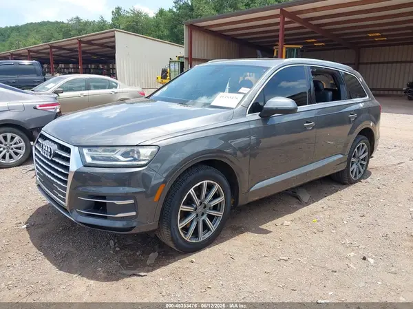 WA1LHAF75JD047755 2018 AUDI Q7 - Image 2