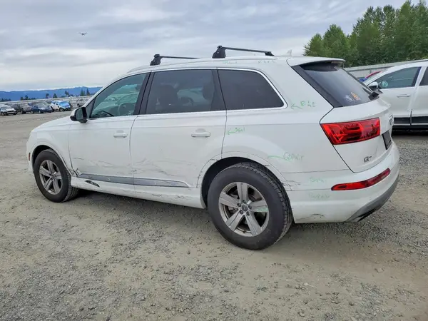 WA1LHAF75KD014577 2019 AUDI Q7 - Image 2