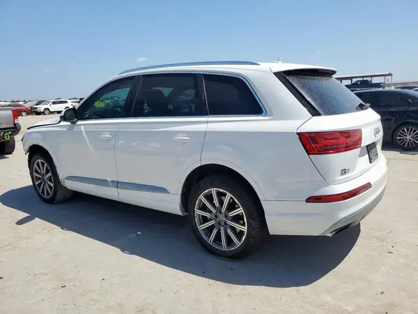 WA1LHAF75KD014661 2019 AUDI Q7 - Image 2