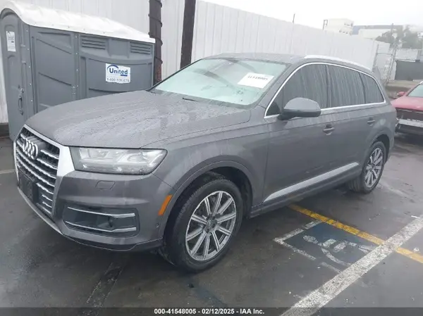 WA1LHAF75KD024767 2019 AUDI Q7 - Image 2