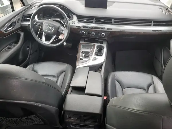 WA1LHAF75KD040015 2019 AUDI Q7 - Image 8