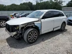 WA1LHAF75KD046431 2019 AUDI Q7