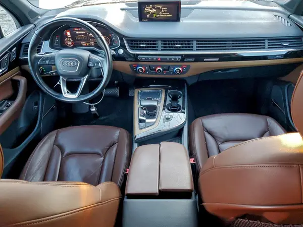 WA1LHAF76HD046091 2017 AUDI Q7 - Image 8