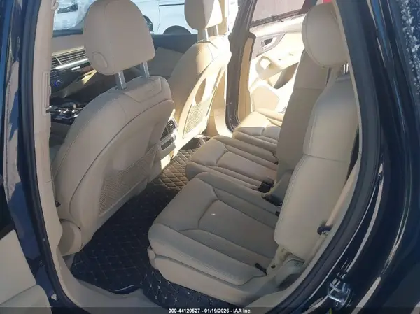 WA1LHAF76HD049752 2017 AUDI Q7 - Image 8