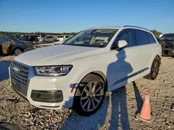 WA1LHAF76JD001657 2018 AUDI Q7