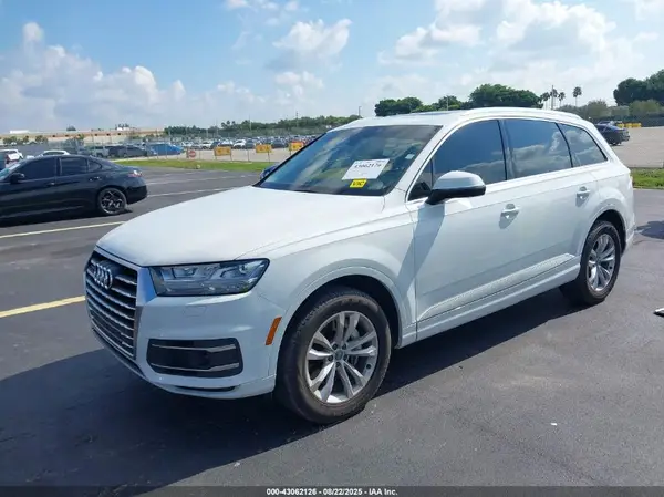 WA1LHAF76JD004462 2018 AUDI Q7 - Image 2