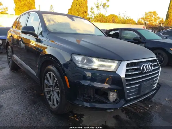 WA1LHAF76JD008513 2018 AUDI Q7 - Image 1