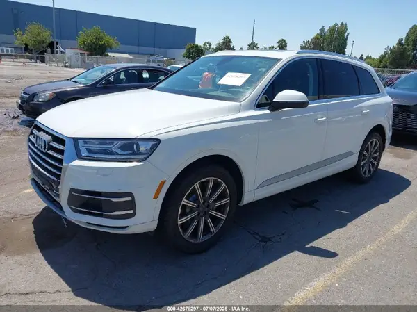 WA1LHAF76JD011735 2018 AUDI Q7 - Image 2