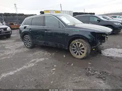 WA1LHAF76JD013484 2018 AUDI Q7