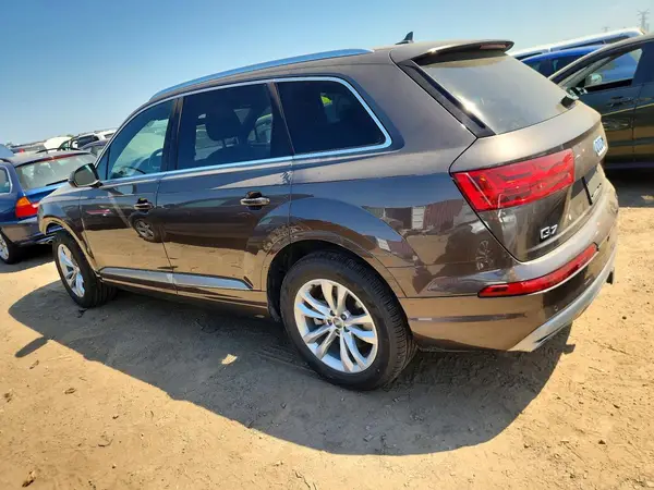 WA1LHAF76JD028132 2018 AUDI Q7 - Image 2