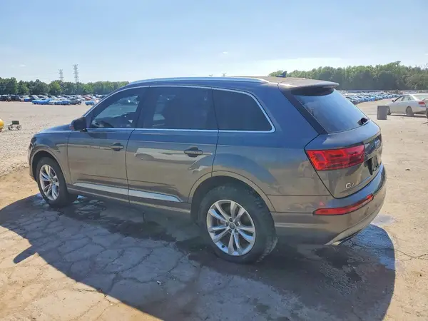 WA1LHAF76JD036795 2018 AUDI Q7 - Image 2