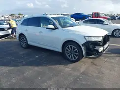 WA1LHAF76KD018556 2019 AUDI Q7