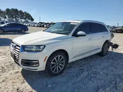 WA1LHAF76KD027161 2019 AUDI Q7