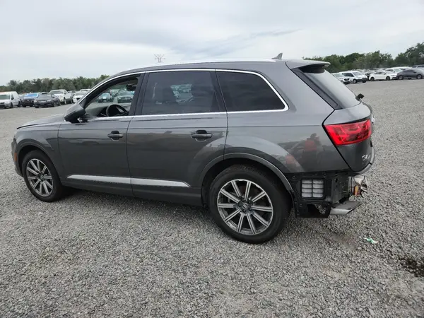 WA1LHAF76KD033560 2019 AUDI Q7 - Image 2