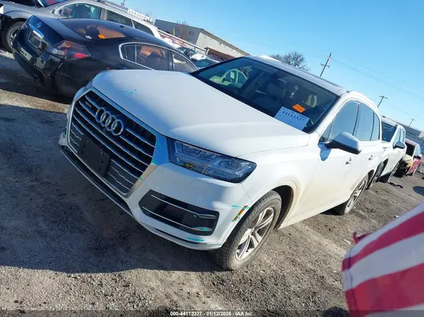 WA1LHAF76KD039570 2019 AUDI Q7 - Image 2