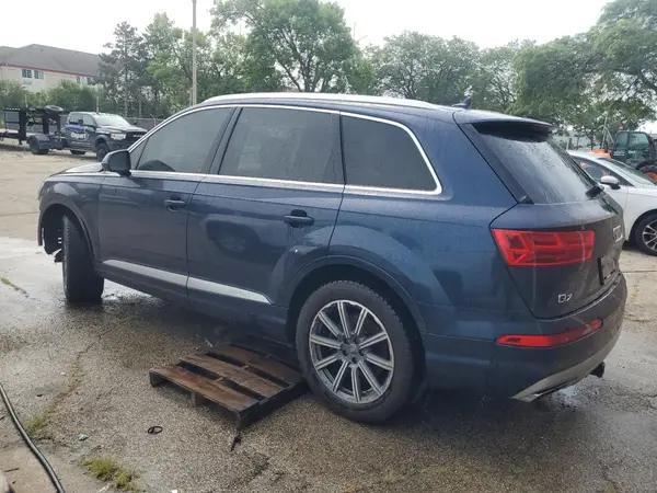 WA1LHAF77HD037433 2017 AUDI Q7 - Image 2