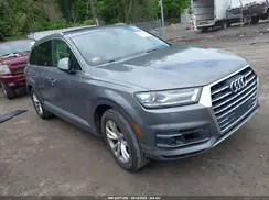WA1LHAF77HD050327 2017 AUDI Q7