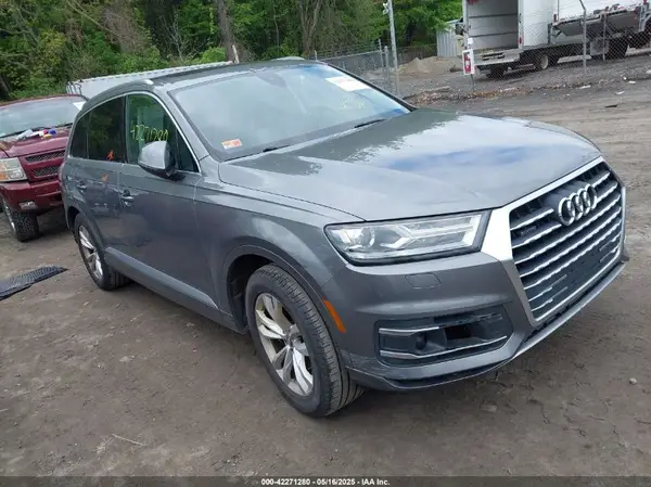 WA1LHAF77HD050327 2017 AUDI Q7 - Image 1