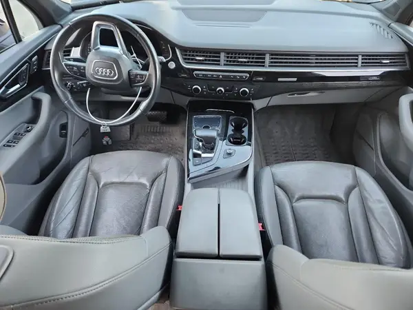 WA1LHAF77HD056256 2017 AUDI Q7 - Image 8