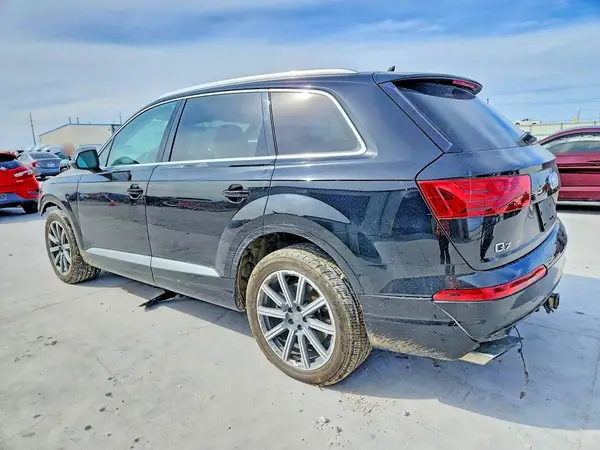 WA1LHAF77HD056323 2017 AUDI Q7 - Image 2