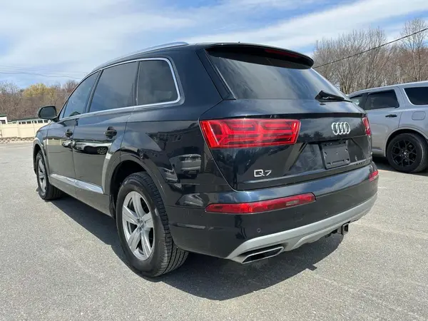 WA1LHAF77JD004065 2018 AUDI Q7 - Image 2