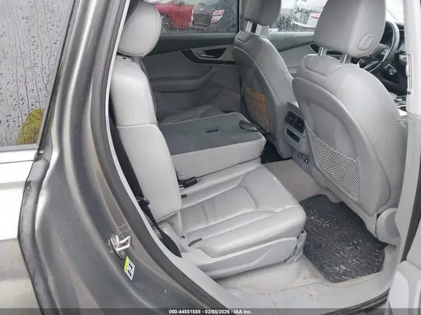 WA1LHAF77JD004857 2018 AUDI Q7 - Image 8