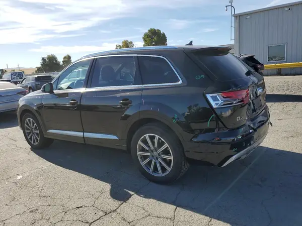 WA1LHAF77JD016233 2018 AUDI Q7 - Image 2