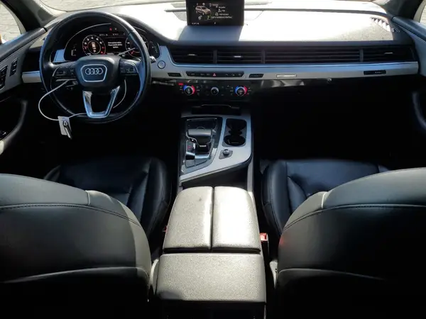 WA1LHAF77JD016233 2018 AUDI Q7 - Image 8