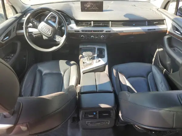 WA1LHAF77JD017172 2018 AUDI Q7 - Image 8