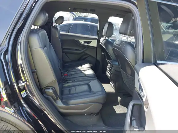 WA1LHAF77JD033906 2018 AUDI Q7 - Image 8