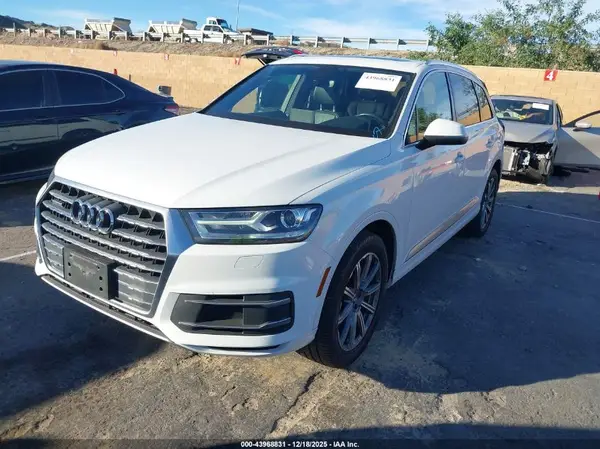 WA1LHAF77JD034103 2018 AUDI Q7 - Image 2