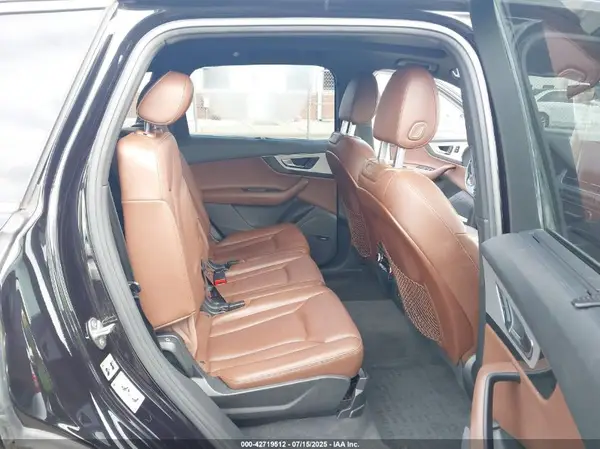 WA1LHAF77JD039446 2018 AUDI Q7 - Image 8