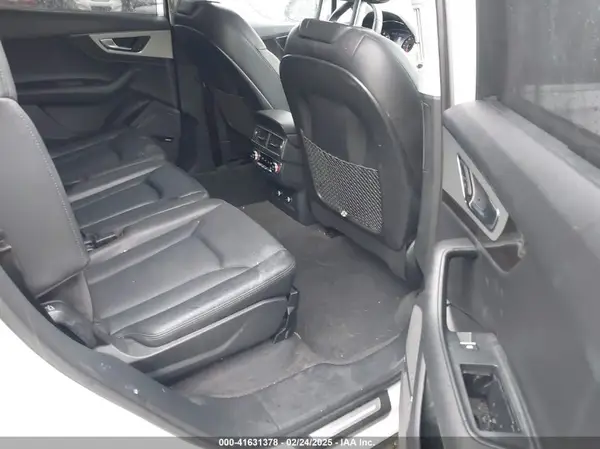 WA1LHAF77JD045828 2018 AUDI Q7 - Image 8