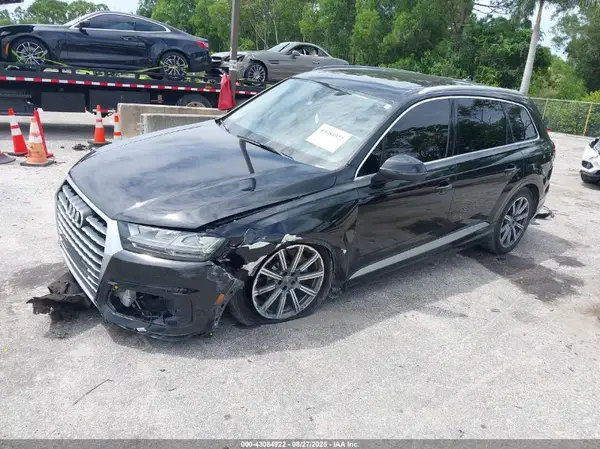 WA1LHAF77KD019246 2019 AUDI Q7 - Image 2