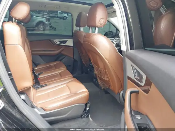WA1LHAF77KD019246 2019 AUDI Q7 - Image 8